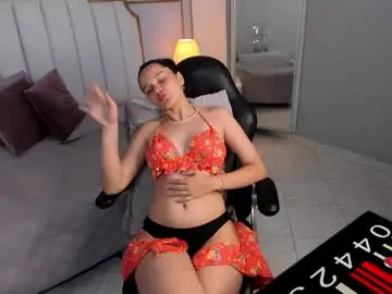 Nini_solei  live sex cam