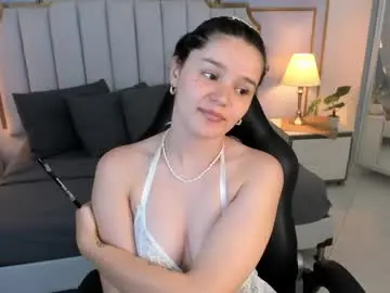 Nini_solei  live sex cam