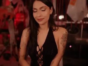 Rosseyquiin  live sex cam