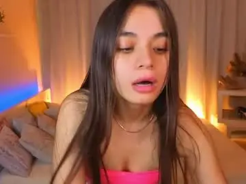 Sweetblushie  live sex cam