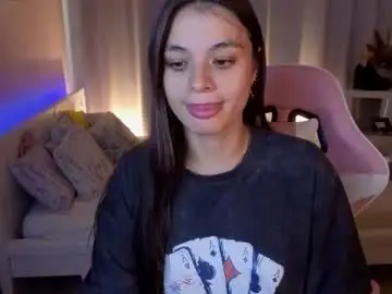 Sweetblushie  live sex cam