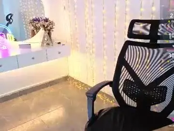 Boobs_ann  live sex cam