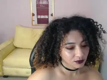 Brittany_ch  live sex cam