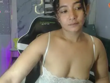 Brittany_ch  live sex cam