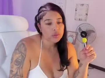Cherry_lunaa  live sex cam