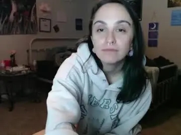 Glitterspace  live sex cam