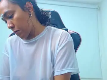 Karla_l0ve  live sex cam