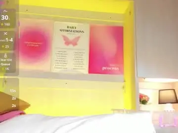 Kiomarabaker  live sex cam