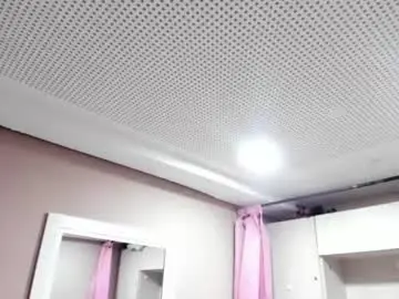 Kiomarabaker  live sex cam