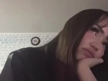 Ladymau  live sex cam