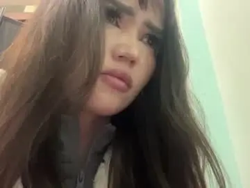 Ladymau  live sex cam