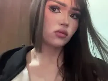 Ladymau  live sex cam