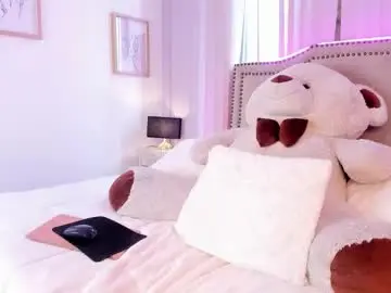 Lya_brown  live sex cam