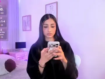 Lya_brown  live sex cam