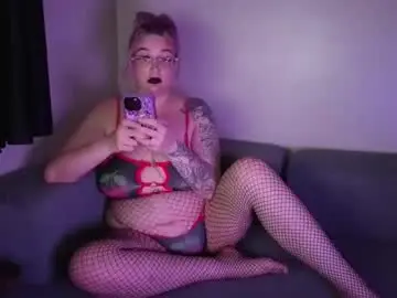Onyxilvara  live sex cam