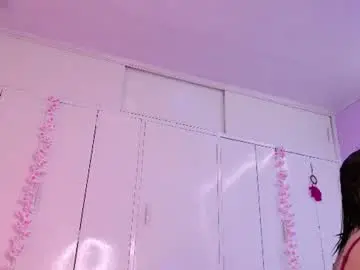 Riley_skye_  live sex cam
