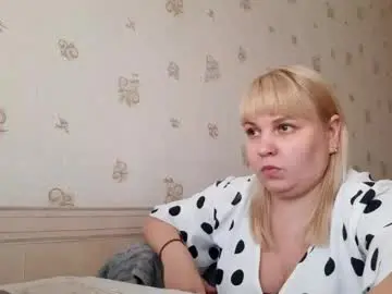 Scarletsin3  live sex cam