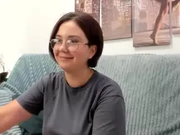 Sweetie_rozzy  live sex cam