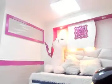 Yara_thompons  live sex cam