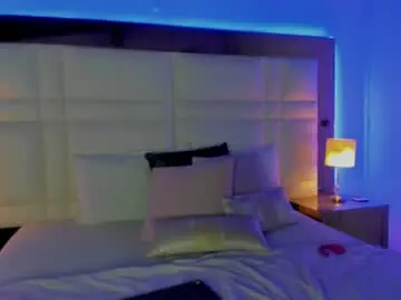 Brenda_thomp  live sex cam