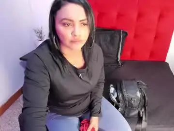 Estrellasmmith  live sex cam