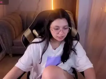 Honeydoll_tf  live sex cam