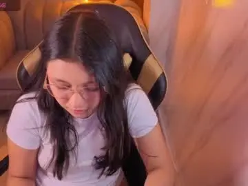 Honeydoll_tf  live sex cam