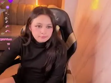 Honeydoll_tf  live sex cam