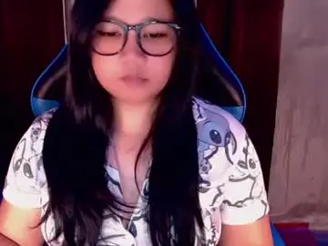 Im_ur_cutiewife  live sex cam