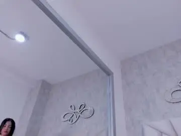 Ivonne_adamss  live sex cam