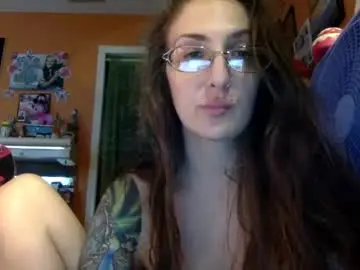 Lillylushabae  live sex cam