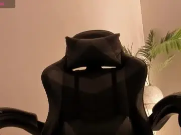 Mia_collins96  live sex cam