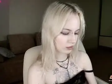 Saykoblade  live sex cam