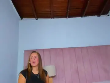 Sophi_cooper29  live sex cam