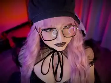 Your_littlepervert_  live sex cam