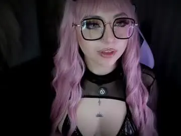 Your_littlepervert_  live sex cam