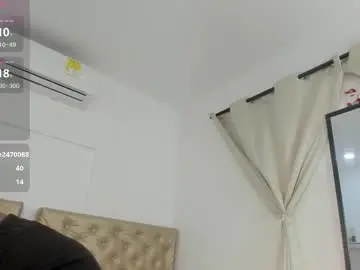 Alessiiaa_  live sex cam