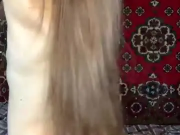 Carlawebb  live sex cam