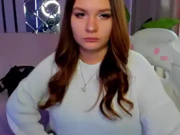 Cutiechl0e  live sex cam