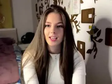Cyndyrodrigus  live sex cam