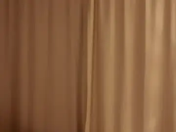 Genevievesaabatmand  live sex cam