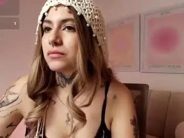 Hottie_cami  live sex cam