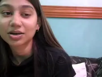 Indianprettysmile2  live sex cam