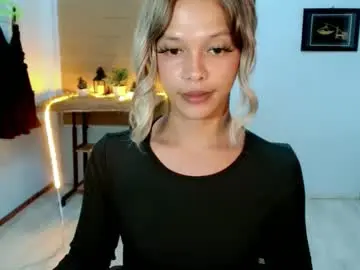 Kendra_lunaxx  live sex cam