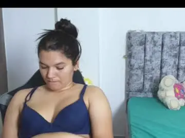 Little__valentiina  live sex cam