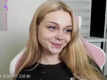 Melonipinkbb  live sex cam