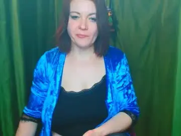 Milana9732  live sex cam