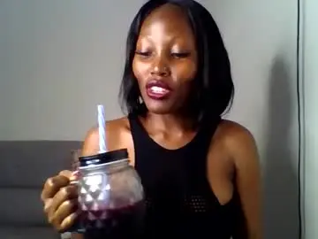 Slimebonie  live sex cam