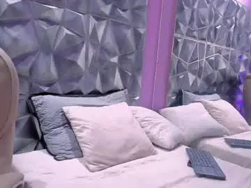 Sukybits  live sex cam