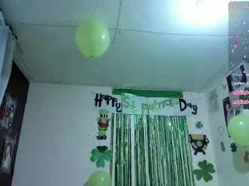 Tiana_violet  live sex cam